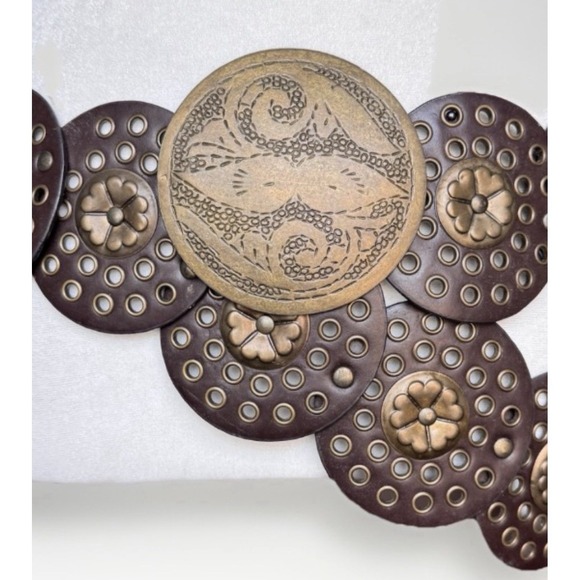 Women's Brown Concho Belt Brass Disc Buckle Coachella Festival Fit Western Boho - Picture 4 of 16